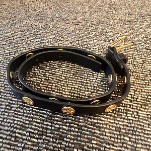 Tory Burch - Elegant Black and Gold Women's Belt Bracelet